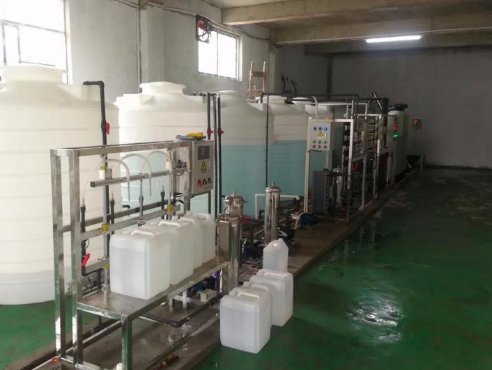 车用尿素液设备_河南尿素液生产设备厂家