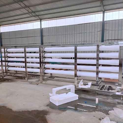 山西晋城饮料厂30吨单级反渗透设备