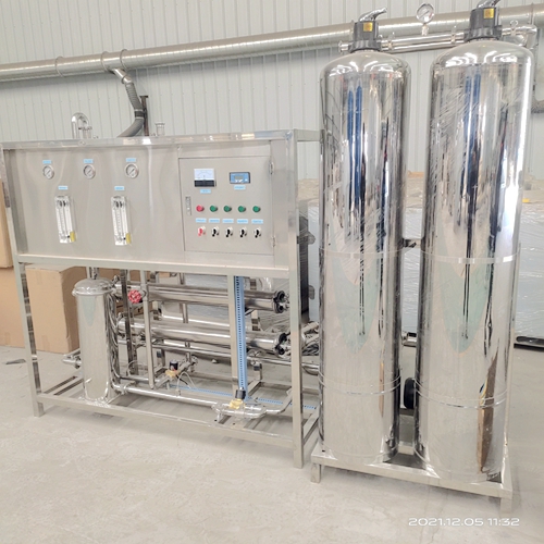不锈钢1吨单级纯净水设备_河南水处理设备厂家