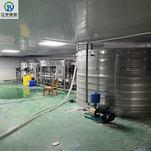 湖北荆州饮料厂10吨单级反渗透纯净水设备