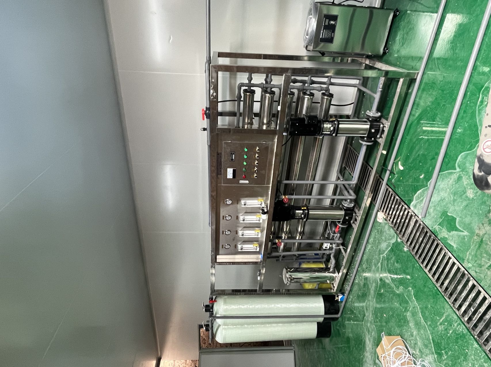 洛阳偃师2吨双级纯净水设备